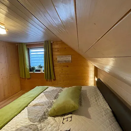 Gluecksstueck * هاسلفيلد